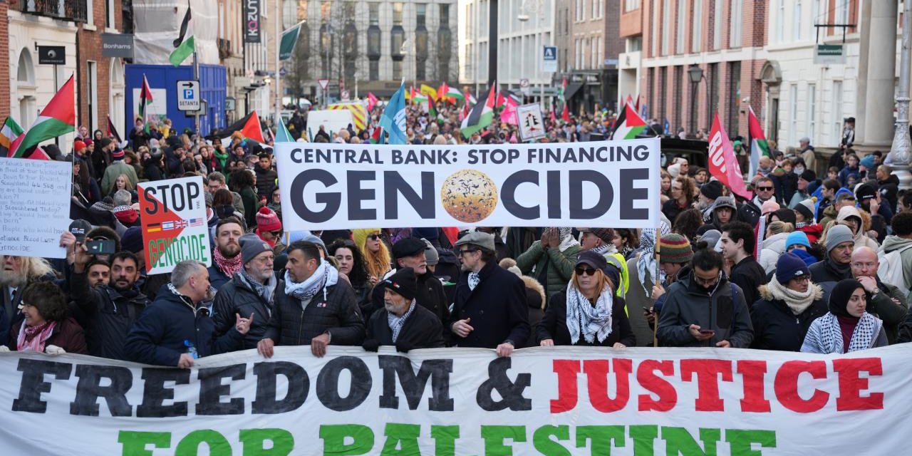 İrlandalılar Filistin'e destek için toplandı