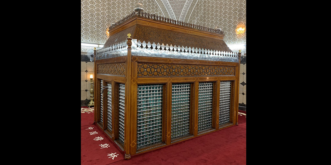 Ebu Hanife, iktidarını meşrulaştırmak isteyenlerce zulme uğradı