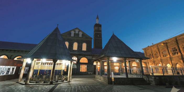 Diyarbakır Ulu Camii Sabah Ezanı