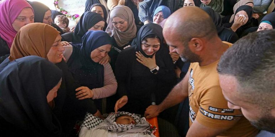 İşgalci İsrail, öldürüp 3 aydır tuttuğu Filistinlinin cenazesini yakınlarına teslim etti