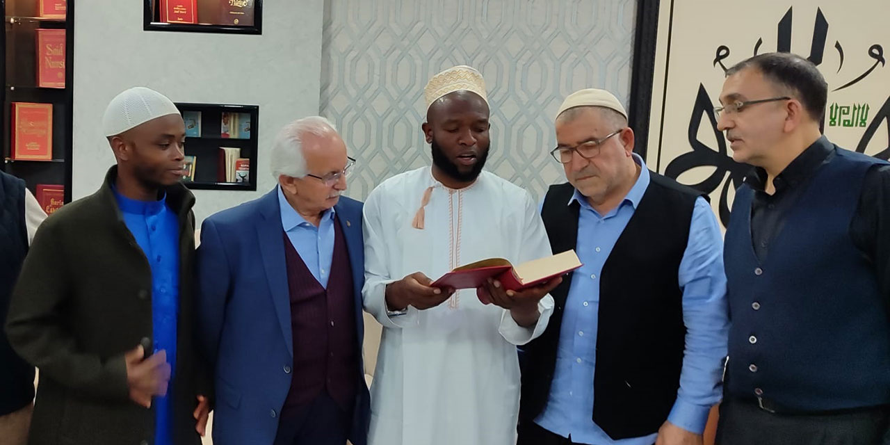 Burundi müftüsü Şeyh Salim, Risale-i Nur dersine katıldı