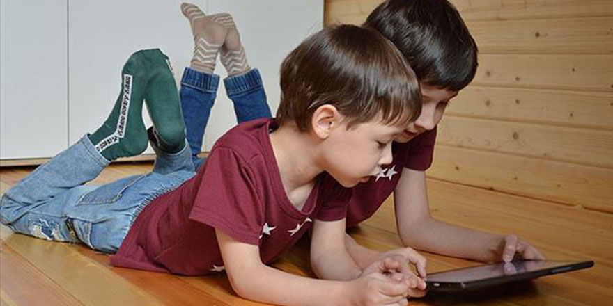 Uzmanlardan ailelere uyarı: Çocuğunuzun sosyal medyasını kontrol edin
