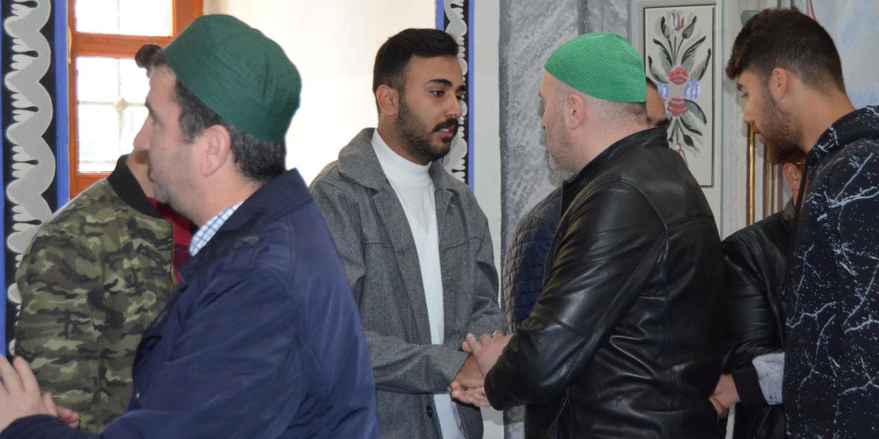 Kütahya'da okuyan Filistinli gencin ailesi terörist israilin saldırısında katledildi