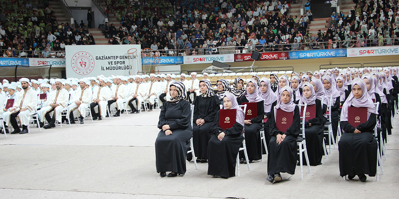 Gaziantep'te 227 hafız ve hafize icazet aldı