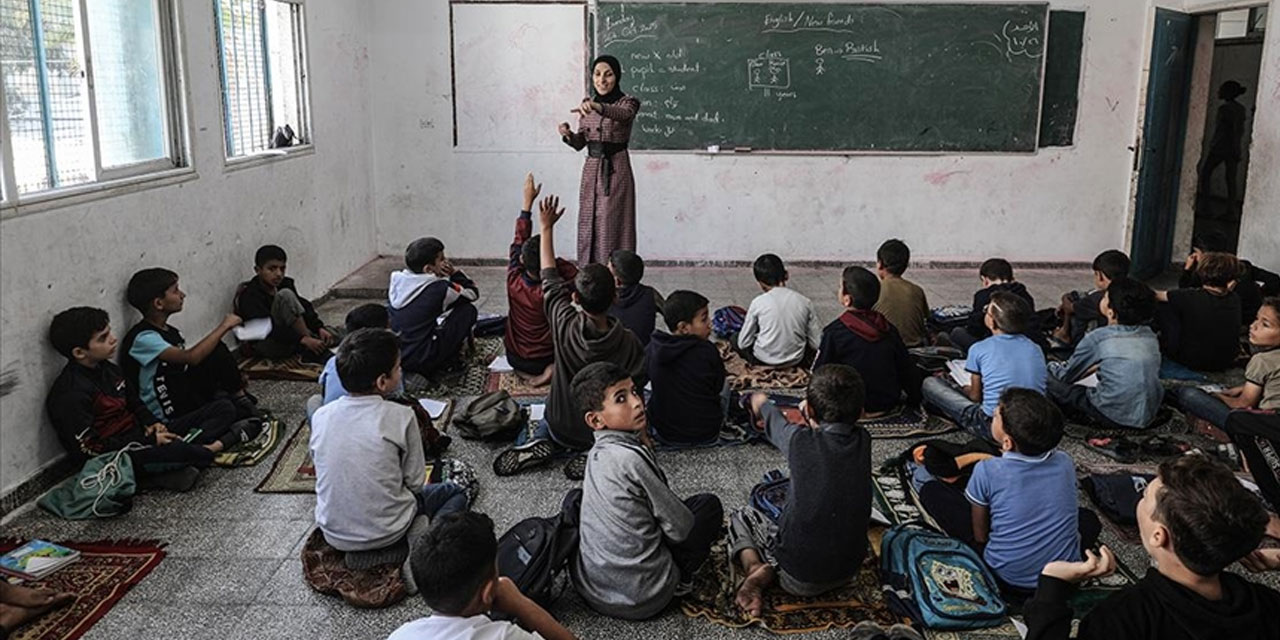 Gazze’de iki yıl aradan sonra ders zili çaldı