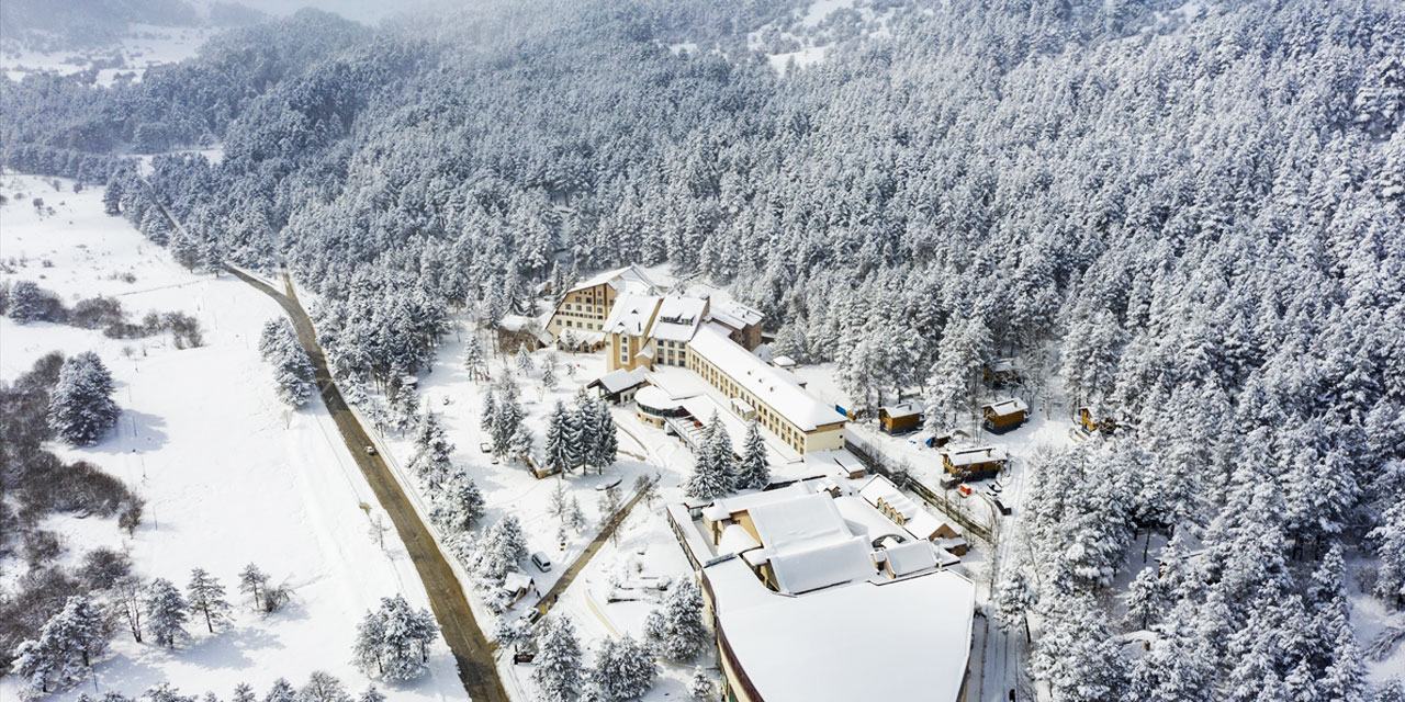 Abant'ta kar manzarası