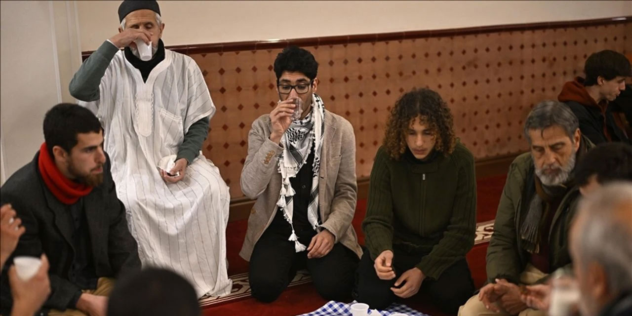 Granada'da Ramazan: Orucu kaçırmak istemedi bir hafta önce Müslüman oldu