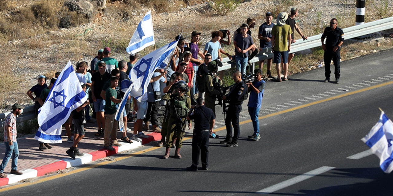 AB bürokratları İşgalci Yahudilerin şiddetli tacizine maruz kaldı