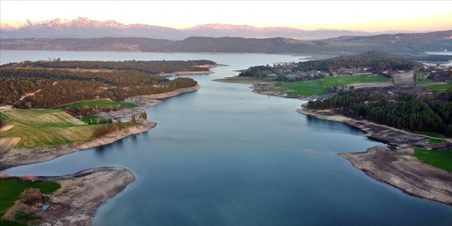 Muş'ta etkili olan yağışlar barajlara 