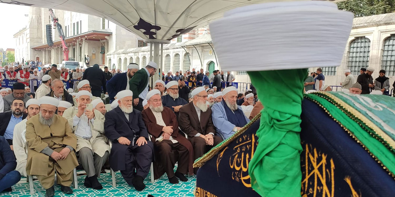 İsmailağa Cemaati lideri Hasan Kılıç Hocaefendi dualarla ebedi aleme uğurlandı