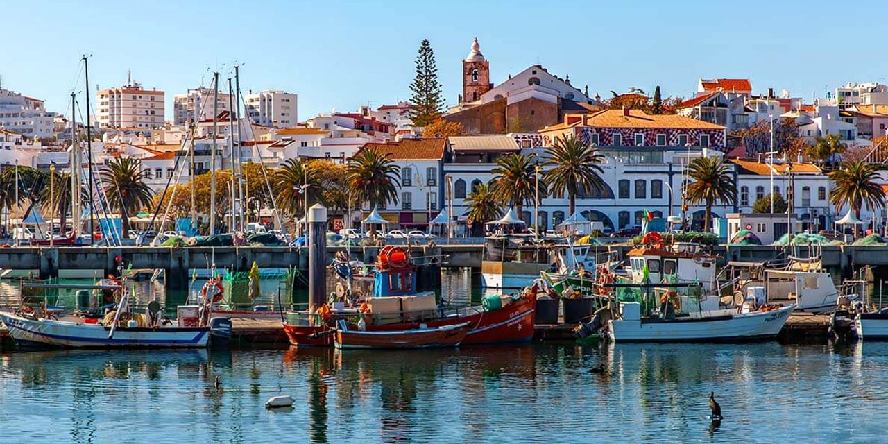 Portekiz'de açık-saçık gezmeye para cezası