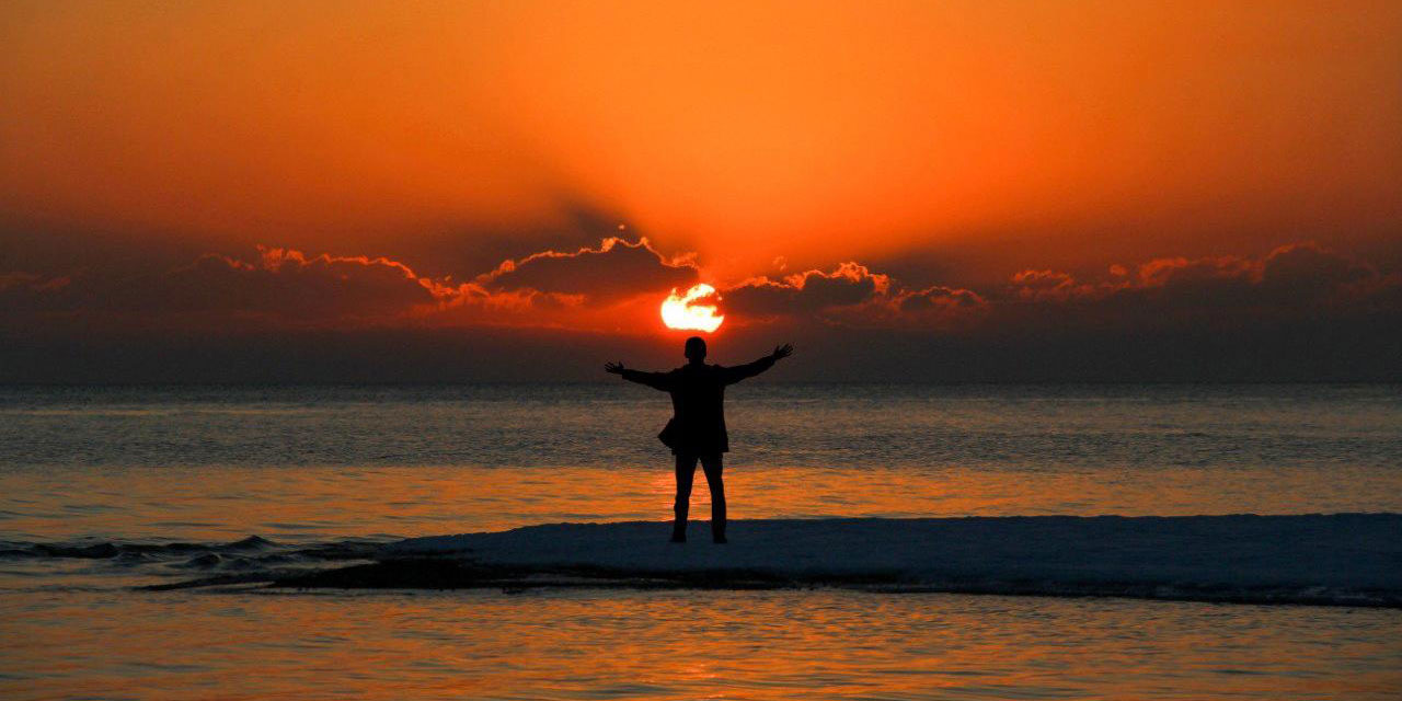 Van Gölü'nde gün batımı