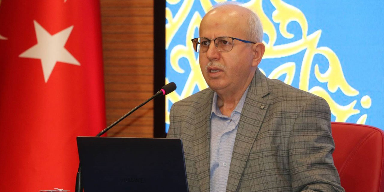 Risale-i Nur külliyatında namazla ilgili çok ilginç tespitler var