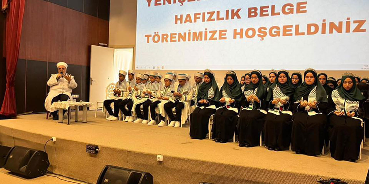 Yenişehir’de 42 hafız icazetini aldı