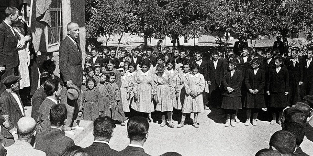 Tek parti Ankara'sının dinsizlik projesi, Haşir Risalesi ile darbe yedi