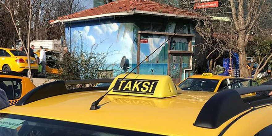 Taksilerde kamera zorunluluğu 2023'e ertelendi