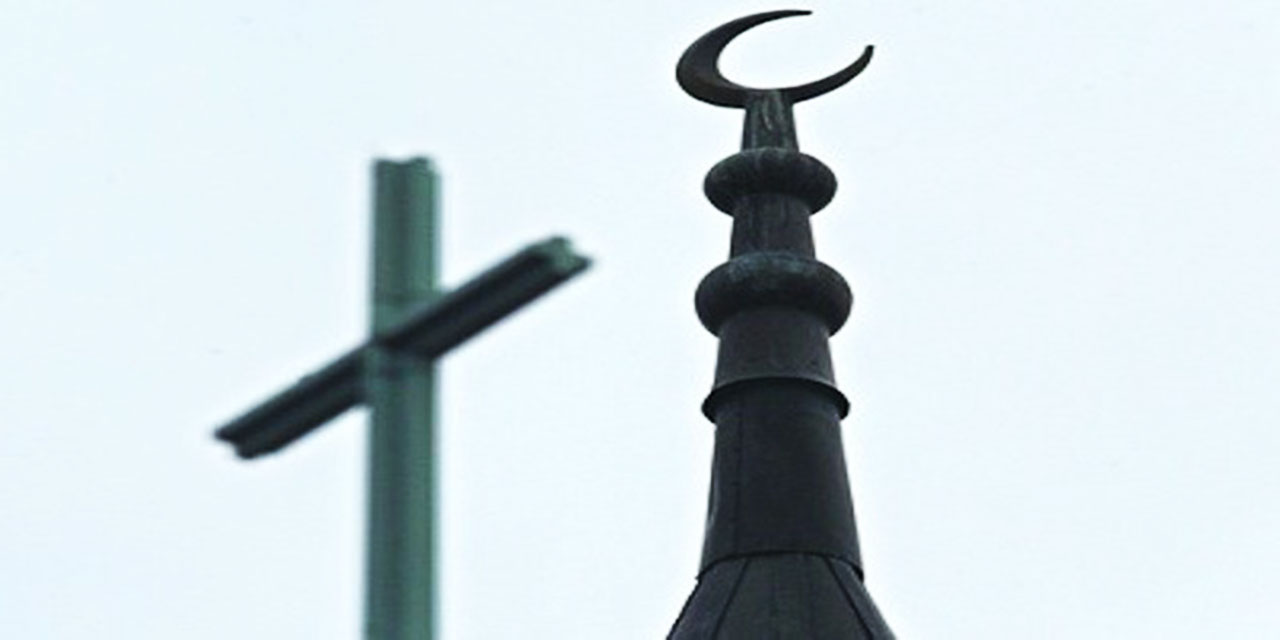 Ben 'Muhammedün Resulullah', onlar 'İsâ ruhullah' diyorlardı