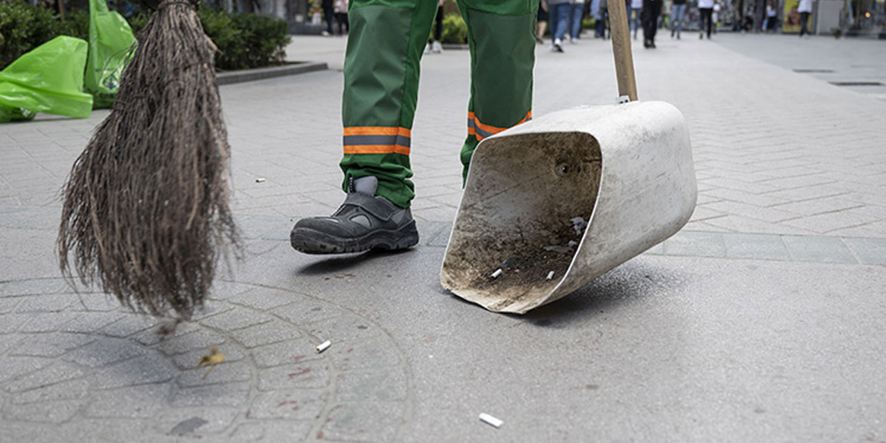 Yerlere atılan sigara izmaritleri su ve toprağı zehirliyor