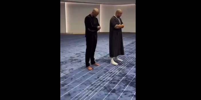 Dünya şampiyonu boksör Müslüman oldu, namaz kıldı