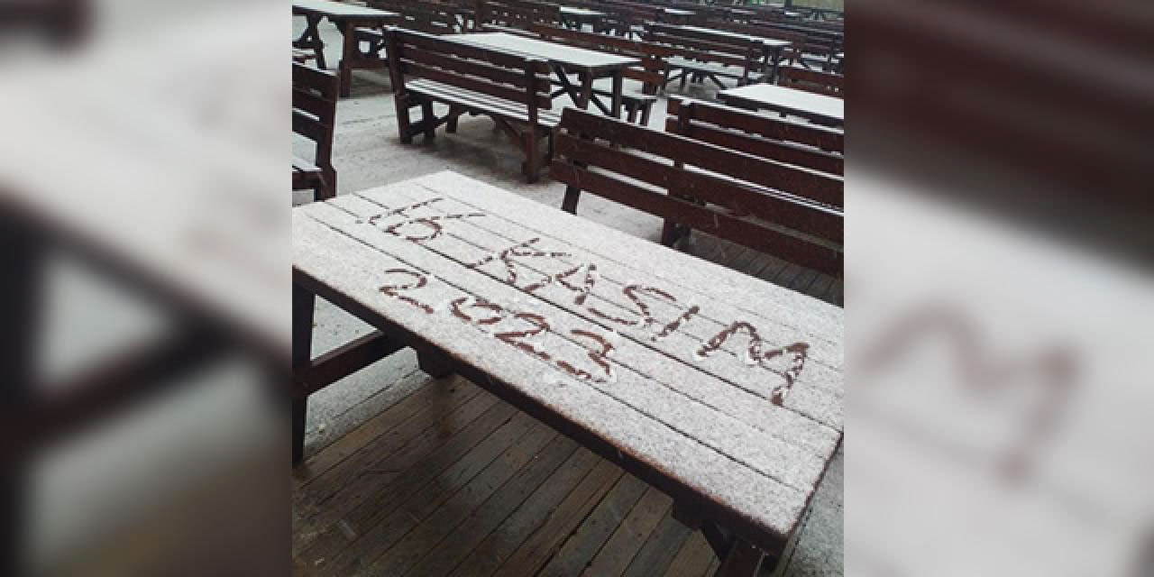 Uludağ'da mevsimin ilk karı yağdırıldı