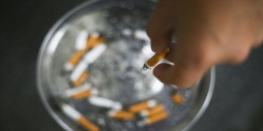 Üst kattan atılan sigara izmariti yangına sebep oldu