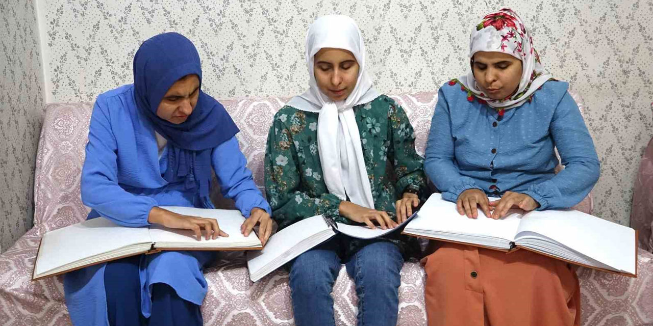 Görme engelli 3 kardeşin Kur’an-ı Kerim aşkı