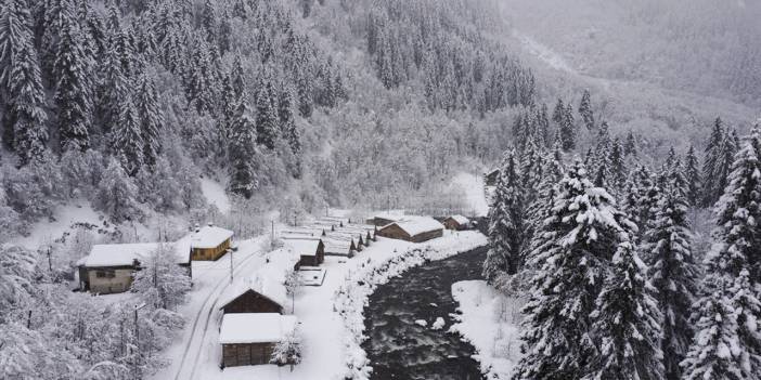 Rize'nin beyaz rahmete bürünen yaylaları