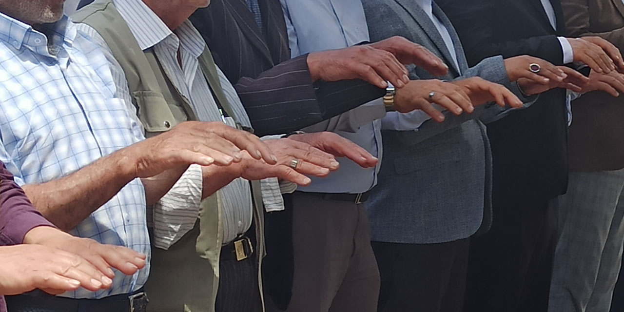 Sabah ve akşam namazından sonra okunan 'Allahümme ecirna minennar' ne demek?