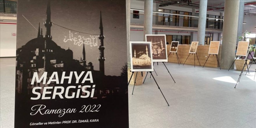 'Mahya Sergisi' ziyarete açıldı