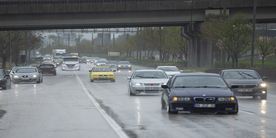 Tatilciler dönüş yolunda