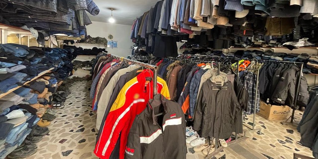 İnsanoğlu gömleğinin bile sahibi değil! Ölen kişilerin kıyafetlerinin satıldığı mağaza