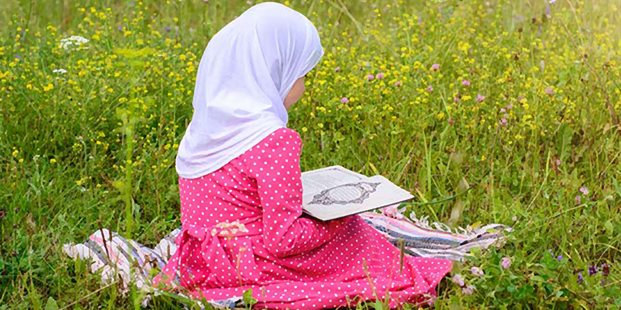 Bediüzzaman: Bu zamanda ebeveyn hakkında kızlar daha mübarektir