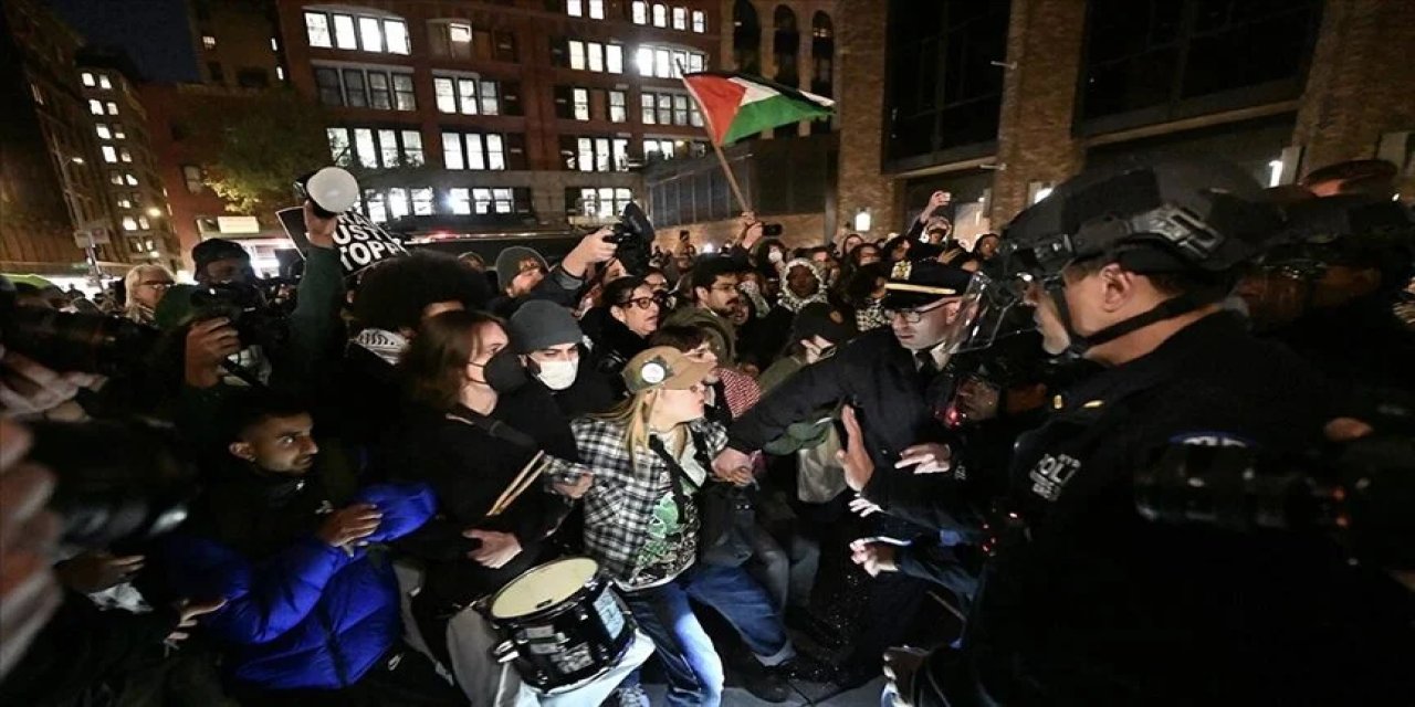 Baskı ve gözaltılara rağmen üniversiteliler Filistin'e desteğe devam ediyor