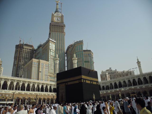 mekke-kabe-saat-kulesi.jpg