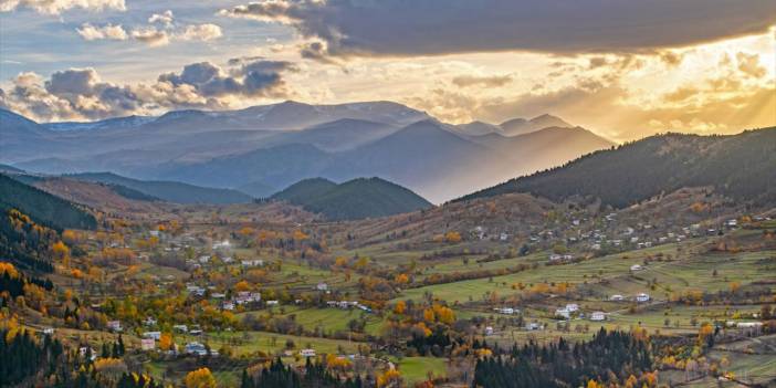 Sakin şehir 'Şavşat'ta sonbahar bir başka güzel