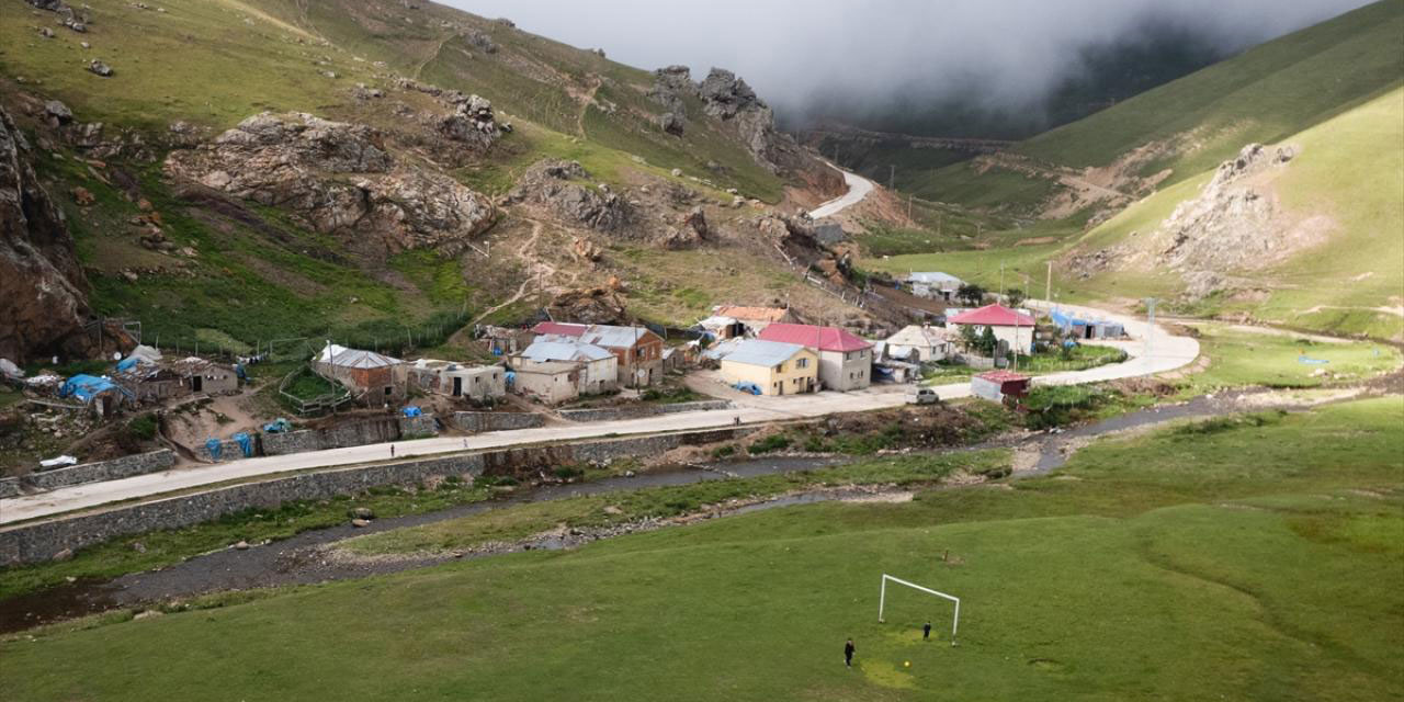 Gümüşhane'nin Taşköprü Yaylası