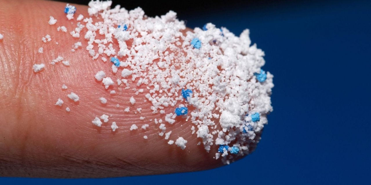 Anne sütünden mikroplastik çıktı