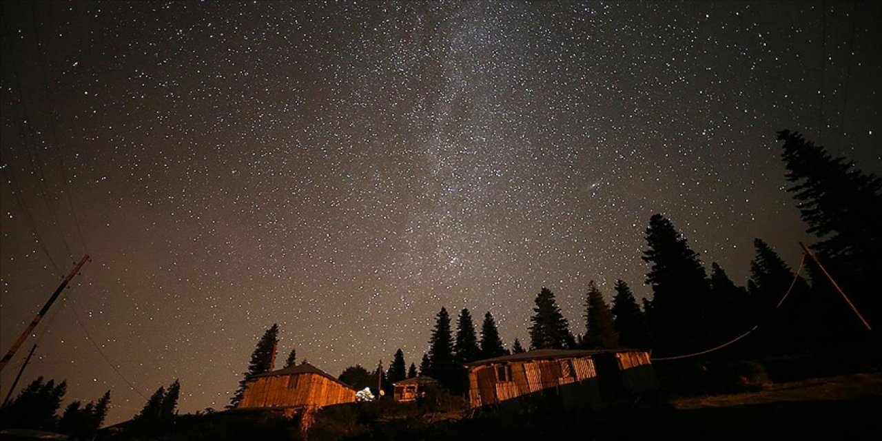 Giresun'da yıldız fotoğrafçıları Gölyanı Yaylası'nda bir araya geldi