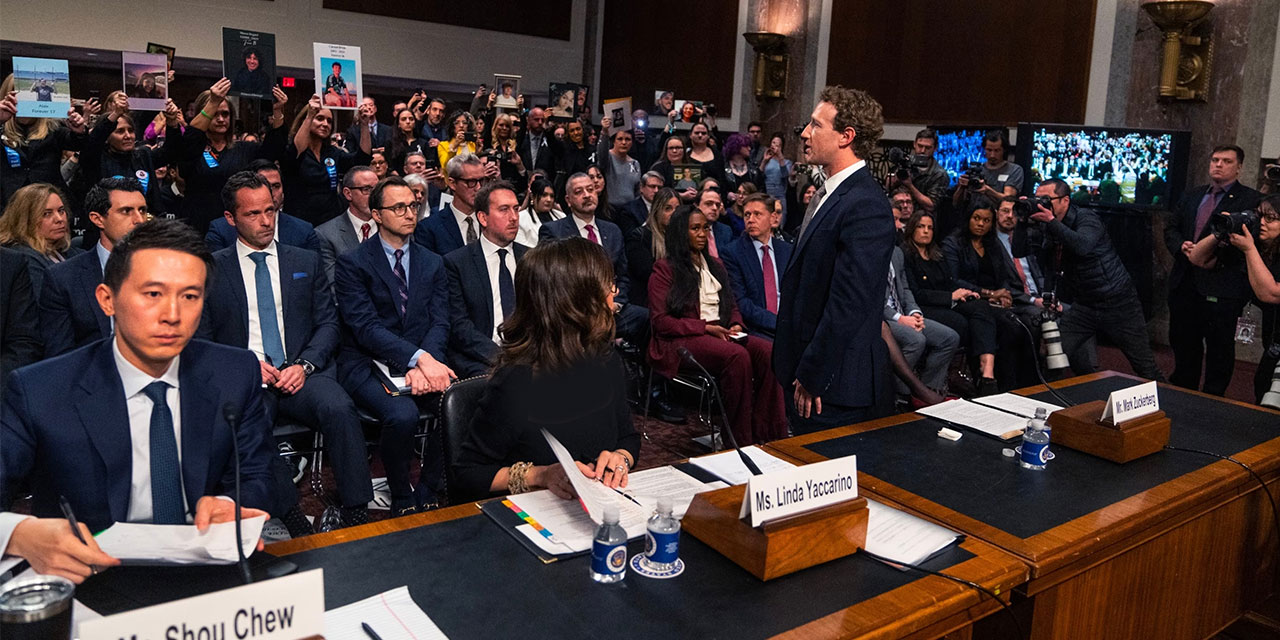 Facebook'un sahibi ailelerden özür diledi