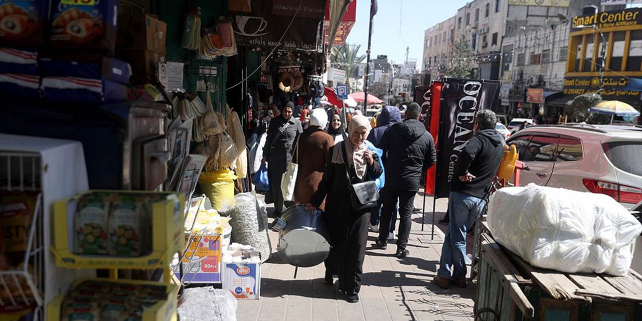 israilin Gazze'deki katliamları sebebiyle Batı Şeria'da ramazan buruk karşılandı