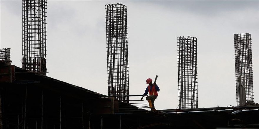 AB'den fon alan İspanya yeni 'mega projeler' için 500 bin inşaat işçi alacak