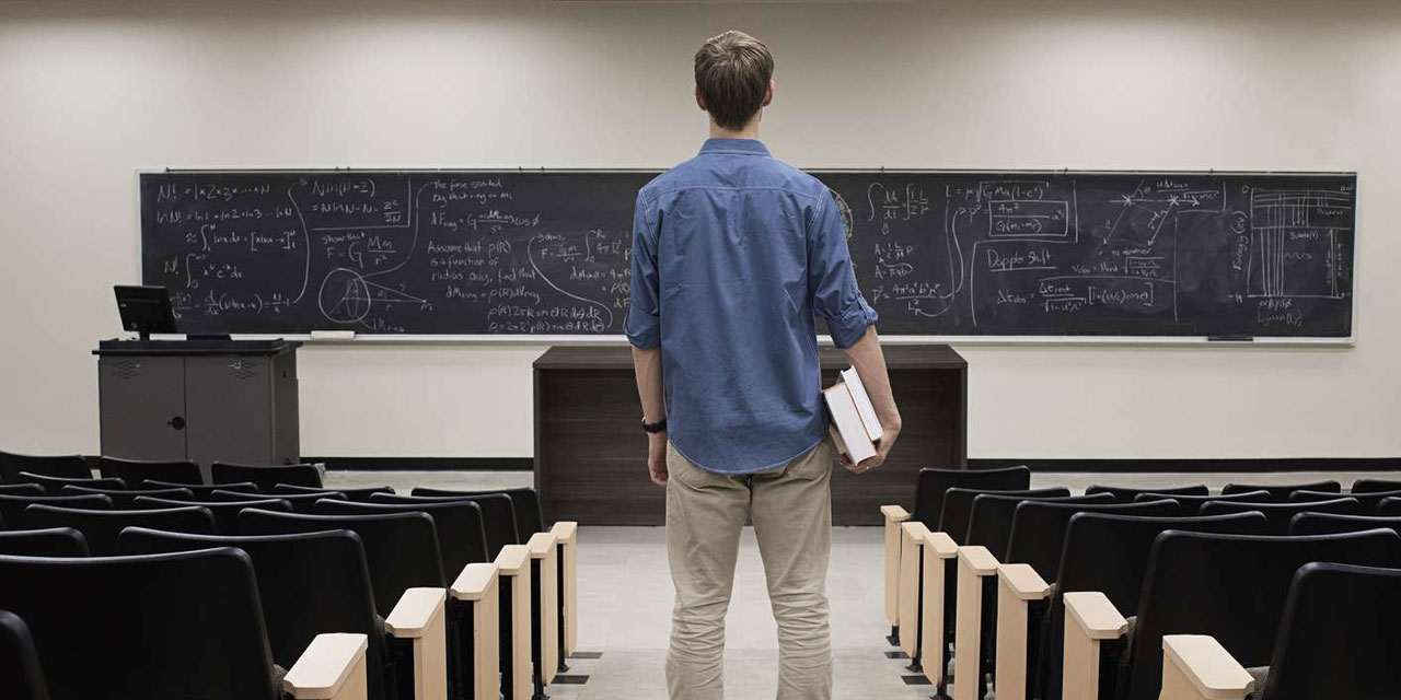 Üniversiteden 3 yılda mezun olma fırsatından öğrenciler memnun