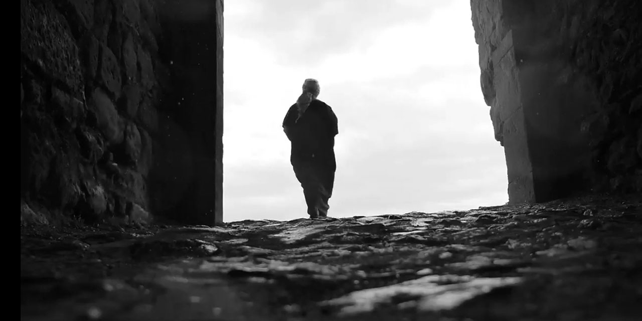 Bediüzzaman: İlmin izzetini muhafaza etmek, beni onlara baktırmıyor