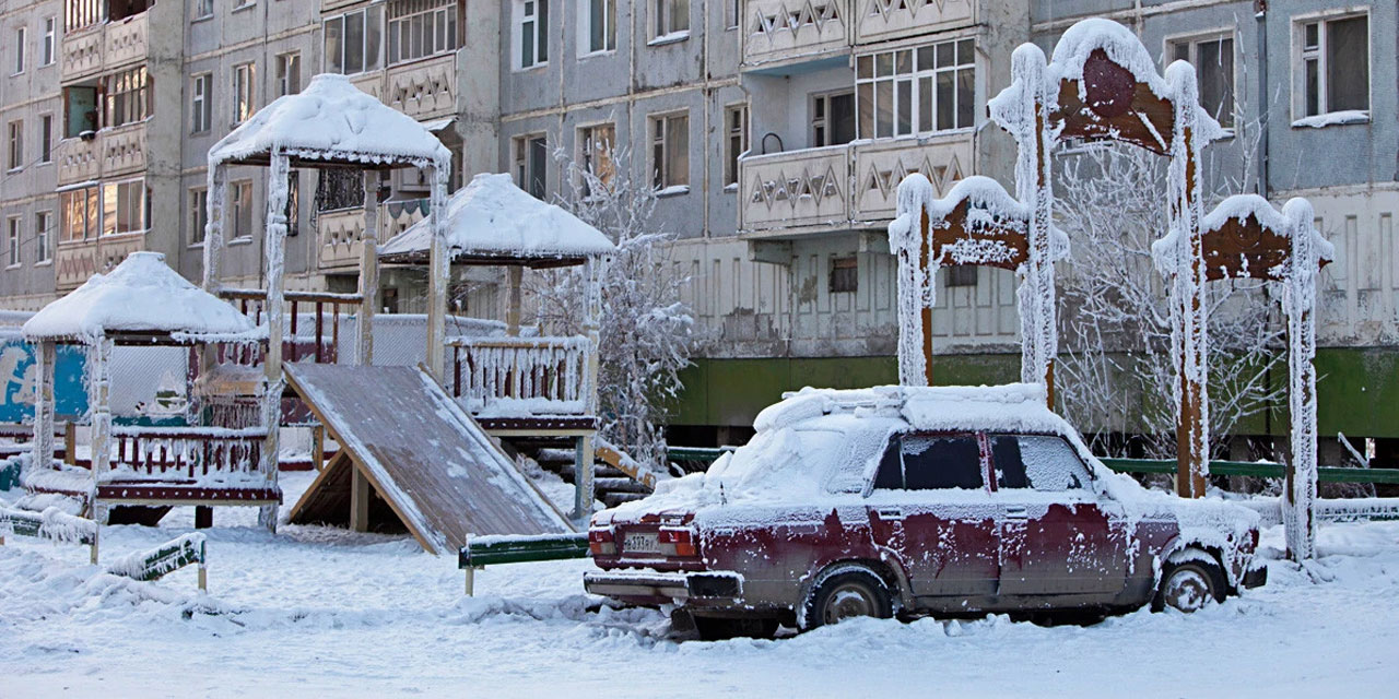 Kışın eksi 58 derece, yazın toz içinde: Yakutsk
