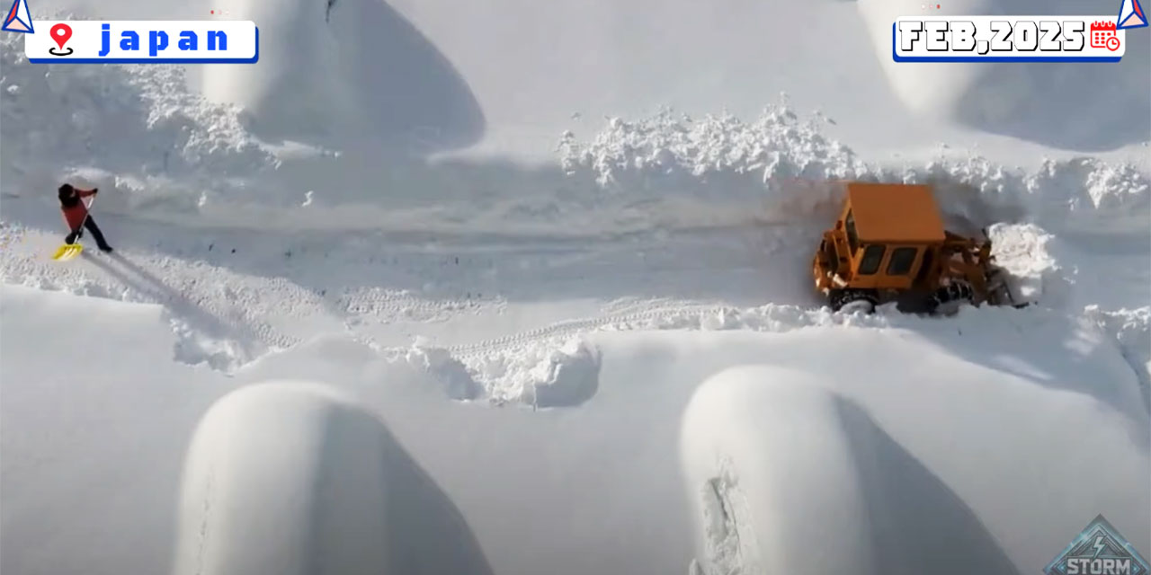 Japonya'ya 12 saatte 120 cm kar yağdırıldı