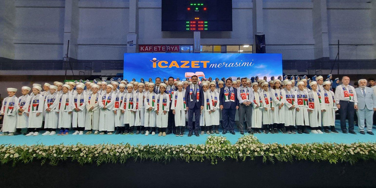 Sakarya'da 137 hafız icazet aldı