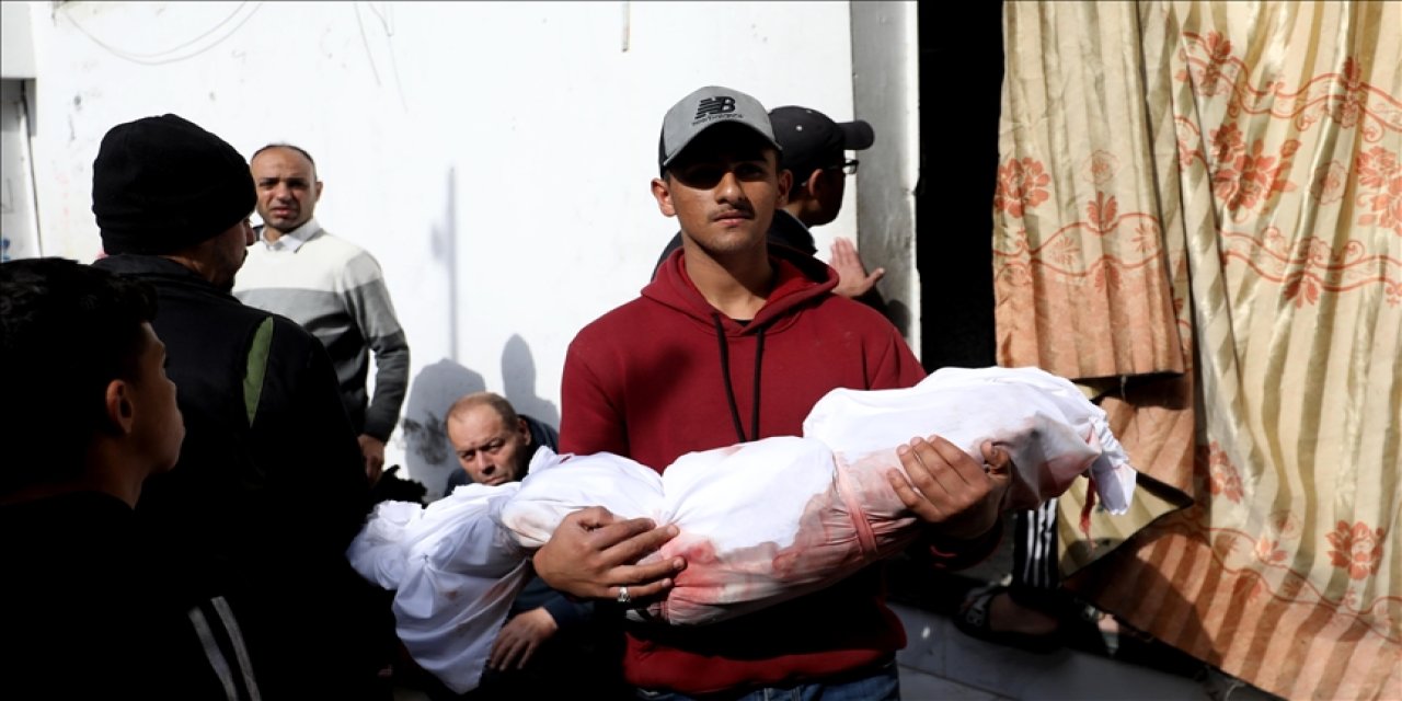 UNRWA: Gazze'de bir günde 180'den fazla çocuk öldü