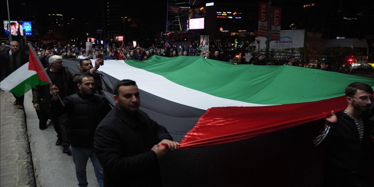İstanbul'da israil başkonsolosluğuna doğru Gazze yürüyüşü