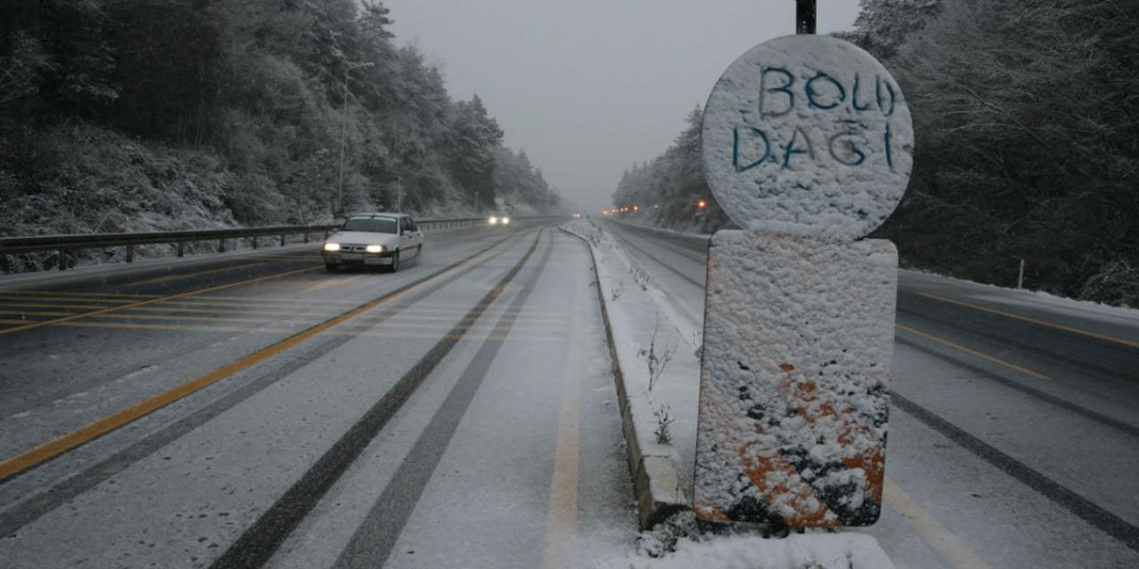 Bolu Dağı beyaz rahmete büründü