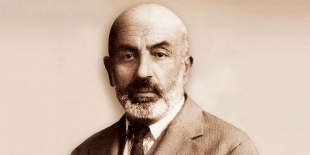 Mehmet Akif Ersoy'un Peygamberimizin (asm) doğumunu anlattığı şiiri